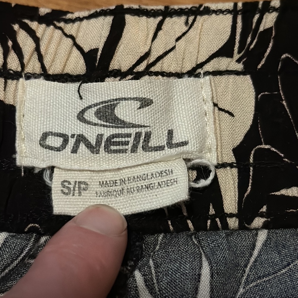O’Neill Capris - Picture 5 of 7